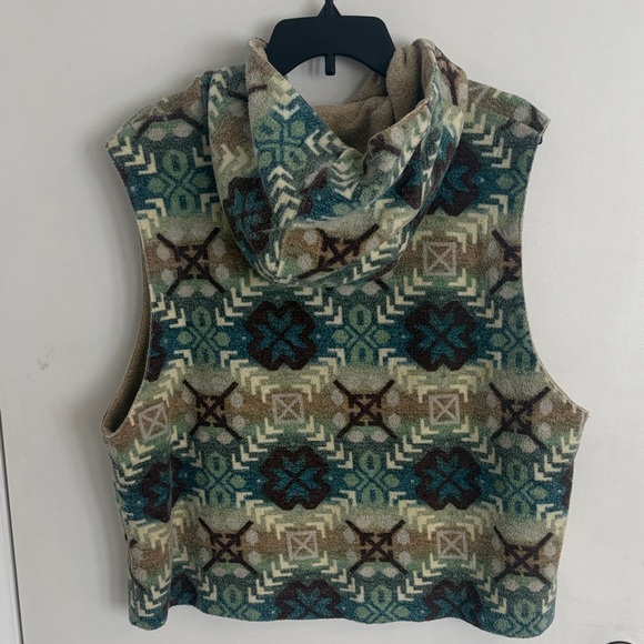 Vintage Patterned Hooded Sleeveless Vest in Green and Brown - Picture 3 of 6